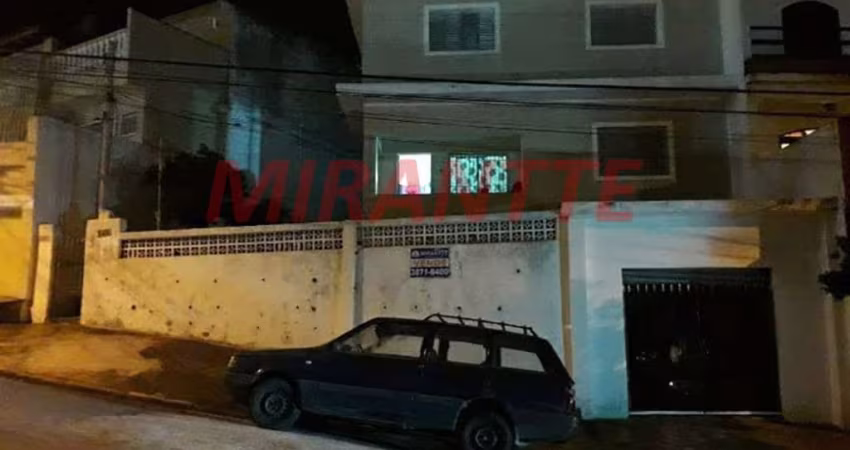 Sobrado de 184m² com 2 quartos em Pedra Branca
