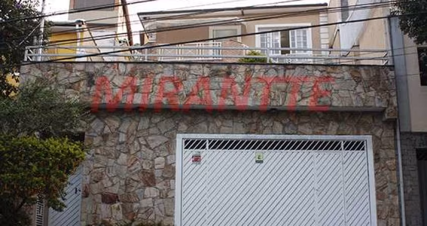 Sobrado de 190m² com 3 quartos em Jardim São Bento
