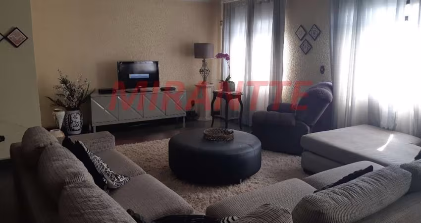 Sobrado de 434m² com 3 quartos em Lauzane Paulista