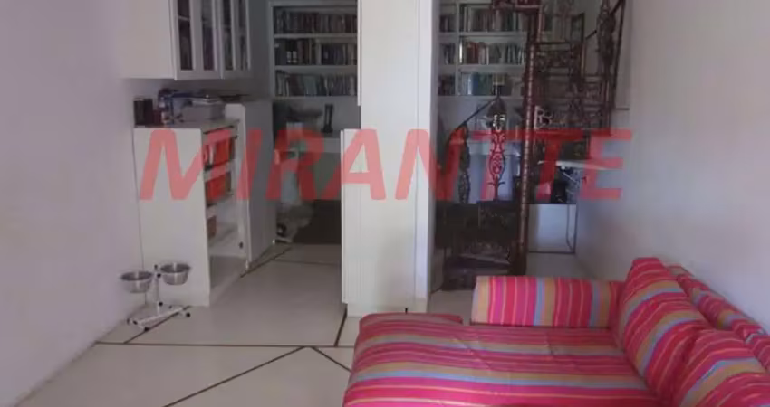 Sobrado de 124m² com 2 quartos em Jardim Ester