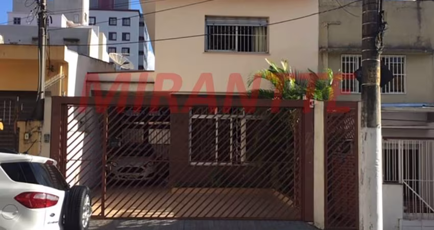 Sobrado de 240m² com 3 quartos em Santana