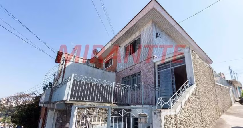 Sobrado de 122m² com 2 quartos em Parada Inglesa
