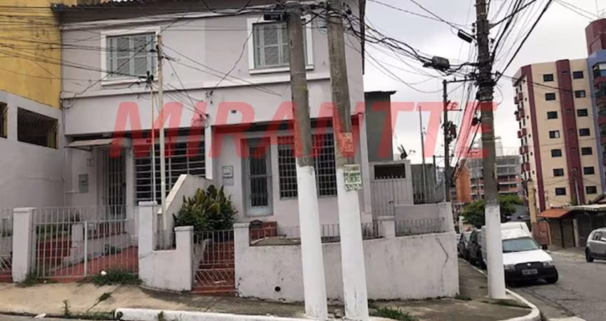 Sobrado de 75m² com 2 quartos em Água Fria