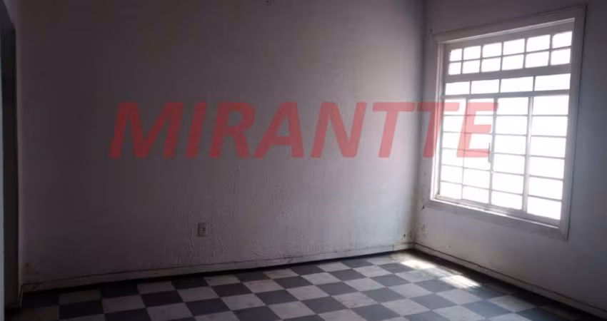 Comercial de 220m² em Santana