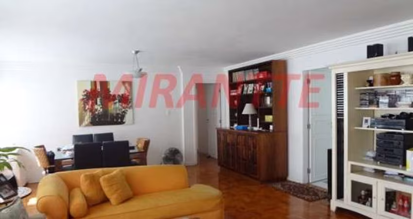 Apartamento de 193m² com 3 quartos em Jardim Paulista