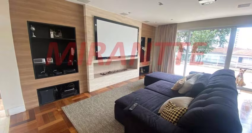 Sobrado de 371m² com 3 quartos em Vila Pauliceia