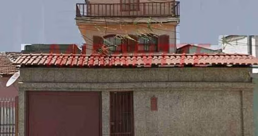 Sobrado de 300m² com 4 quartos em Jardim Brasil