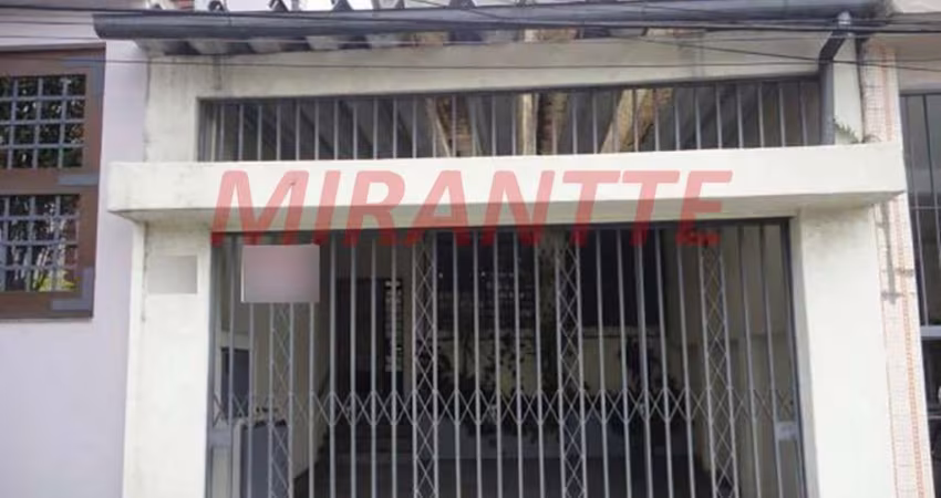 Sobrado de 232m² com 4 quartos em Jardim Carlu