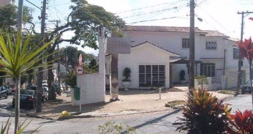 Comercial de 310m² em Santana