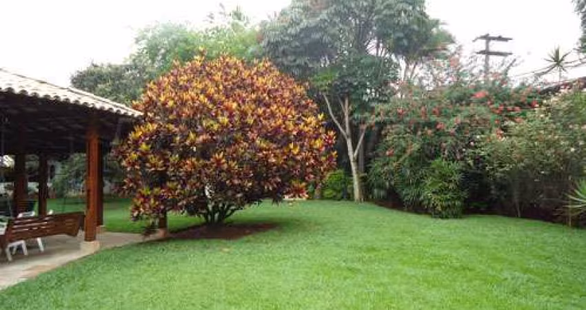 Casa terrea de 2770m² com 4 quartos em Lapa De Baixo