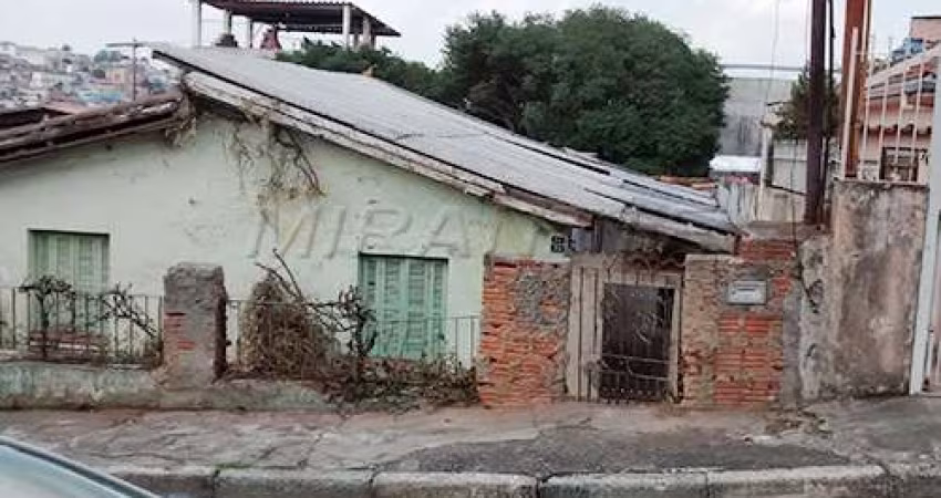 Terreno com 2 quartos em Limão