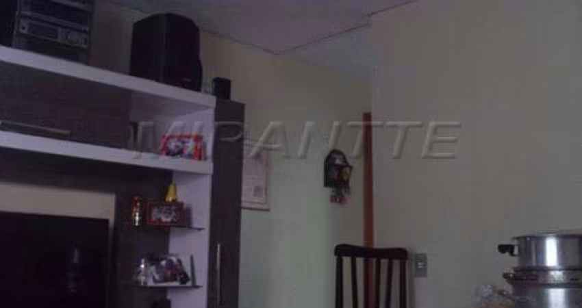 Apartamento de 48m² com 2 quartos em Cachoeirinha