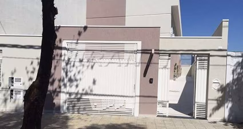 Cond. fechado de 84m² com 3 quartos em Vila Santa Clara