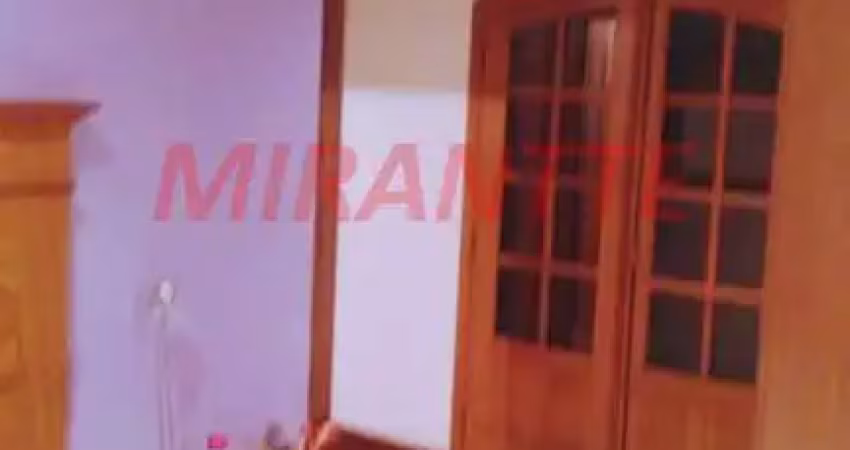 Sobrado de 232m² com 4 quartos em jardim da campina
