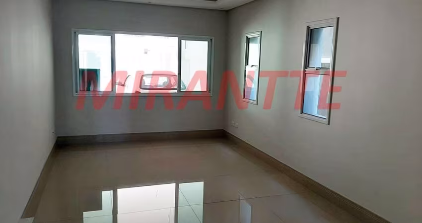 Sobrado de 240m² com 3 quartos em Parque Sao Domingos