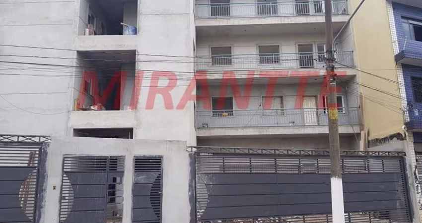 Apartamento de 40m² com 2 quartos em Santa Terezinha
