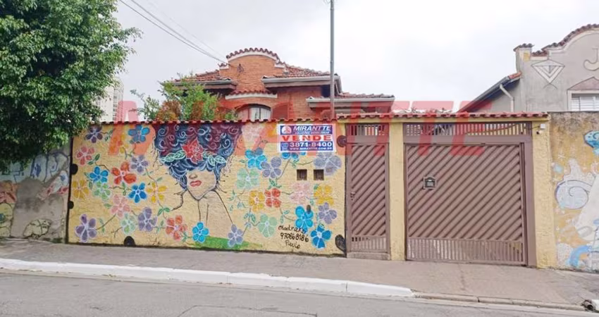 Sobrado de 250m² com 4 quartos em Chora Menino