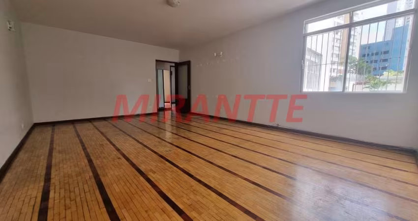 Apartamento de 147m² com 3 quartos em Santana