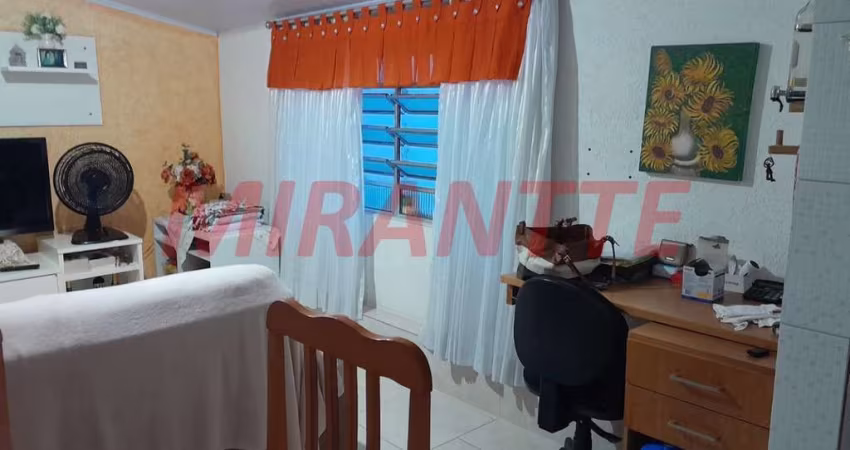 Casa terrea de 70m² com 2 quartos em Vila Fidalgo
