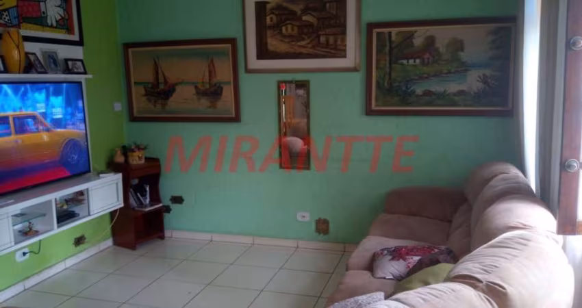Sobrado de 227m² com 3 quartos em Vila Pedra Branca
