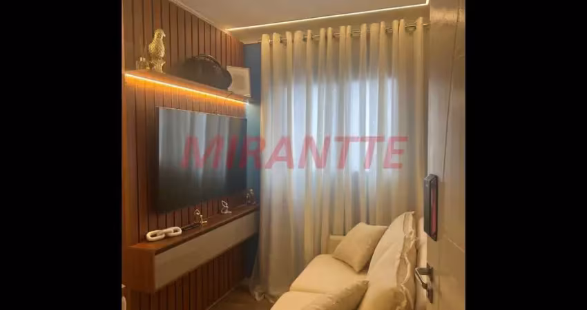 Apartamento de 40m² com 2 quartos em Santana