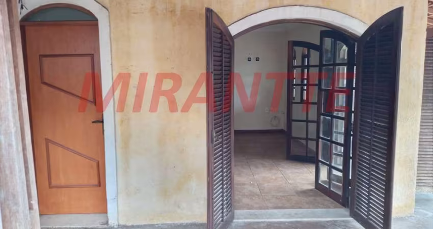 Sobrado de 184m² com 3 quartos em Vila Guaca