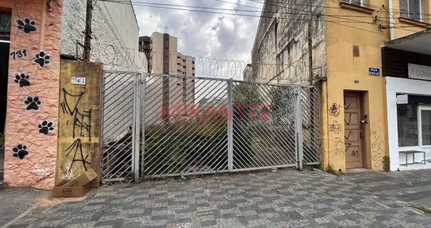 Terreno à venda na Rua Conselheiro Moreira de Barros, Santana, São Paulo