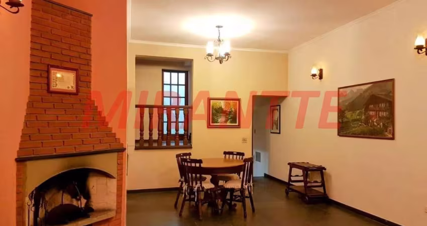 Sobrado de 215m² com 3 quartos em Lapa