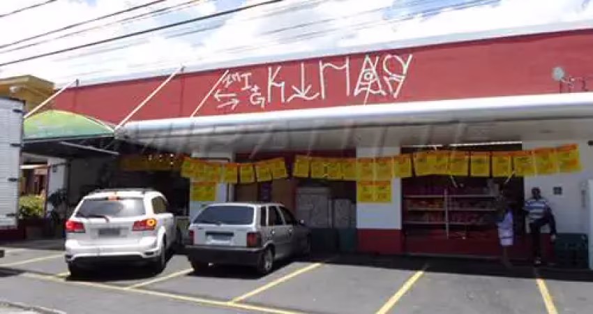 Casa comercial à venda na Avenida Senador José Ermírio de Moraes, Tremembé, São Paulo