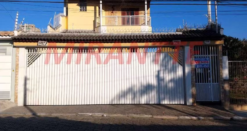 Sobrado de 366m² com 4 quartos em Vila Galvão