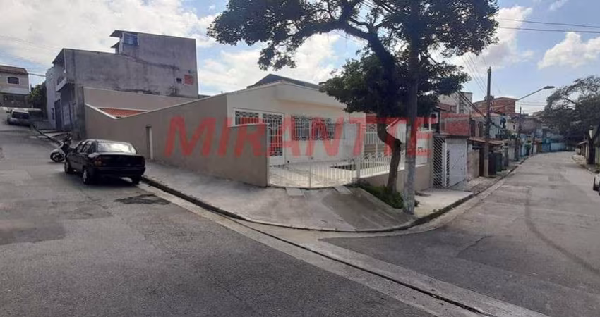 Casa terrea de 200m² com 3 quartos em Vila Maranduba