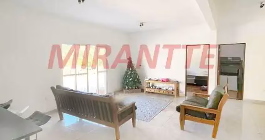 Chácara / sítio com 2 quartos à venda na Rua Morro Grande, Centro, Nazaré Paulista