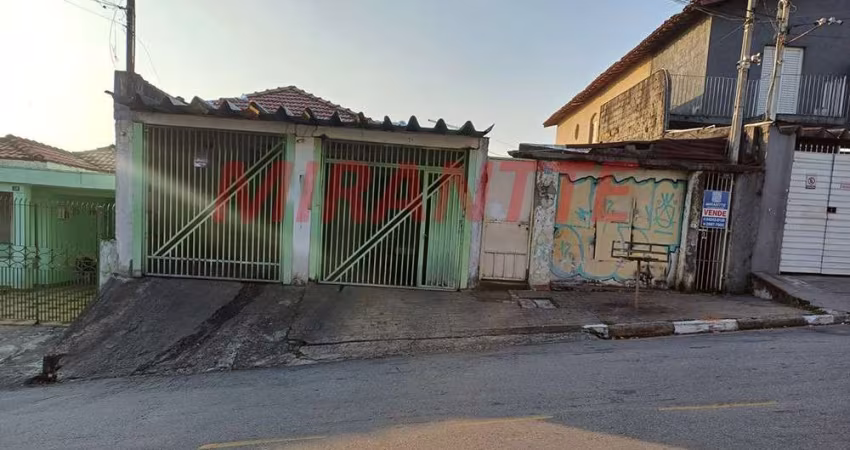 Casa terrea de 318m² com 3 quartos em Vila Galvão