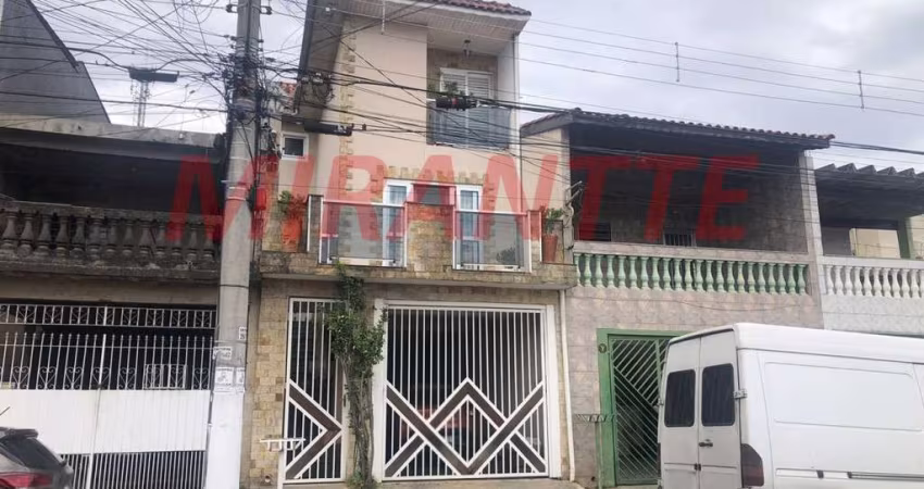 Sobrado de 310m² com 3 quartos em Jardim das Nações