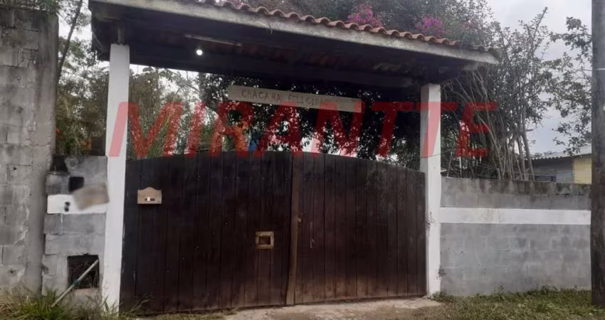 Chácara de 200m² com 3 quartos em Centro