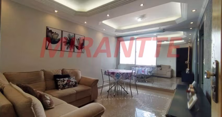 Apartamento de 57m² com 3 quartos em Jardim Santa Clara