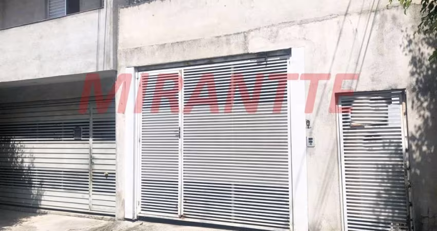 Sobrado de 160m² com 4 quartos em Parque Continental