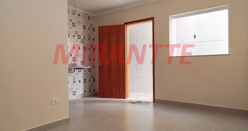 Apartamento de 42m² com 2 quartos em Parque Vitória
