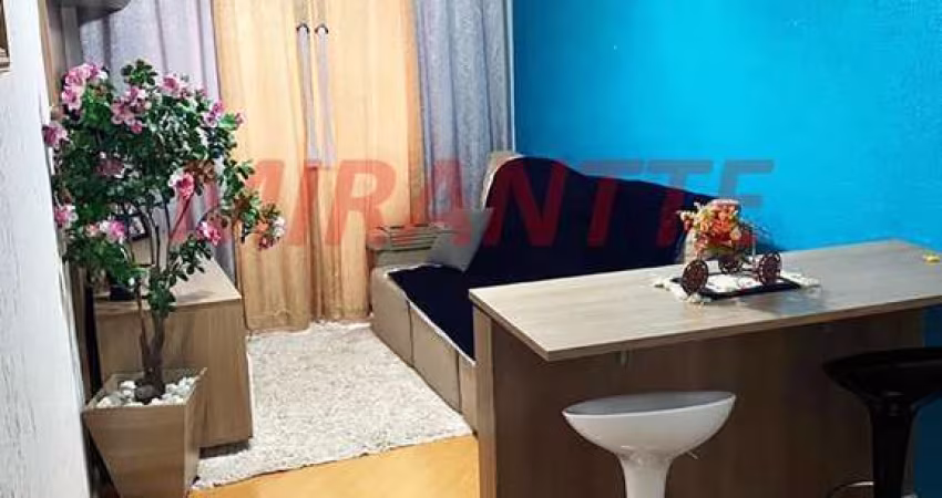 Apartamento de 68m² com 2 quartos em Vila Leonor