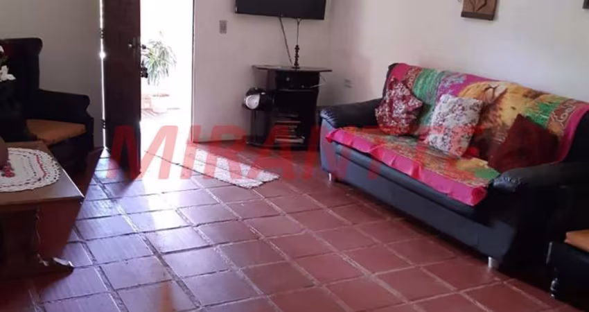 Chácara de 150m² com 4 quartos em Serra Da Cantareira