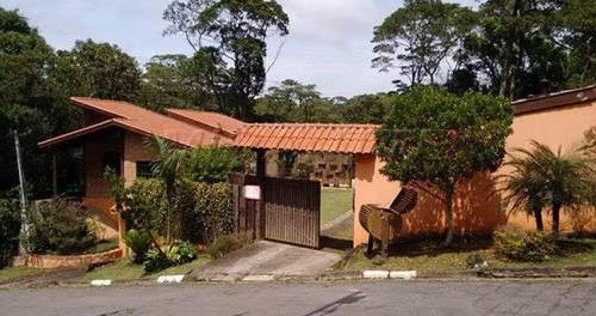 Casa terrea de 380m² com 3 quartos em Serra Da Cantareira