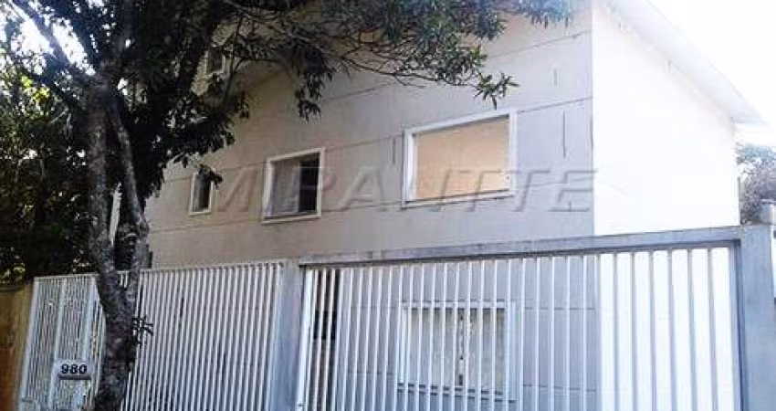 Sobrado de 450m² com 3 quartos em Serra da Cantareira