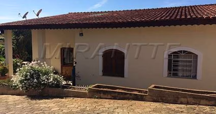 Casa terrea de 600m² com 3 quartos em Serra Da Cantareira