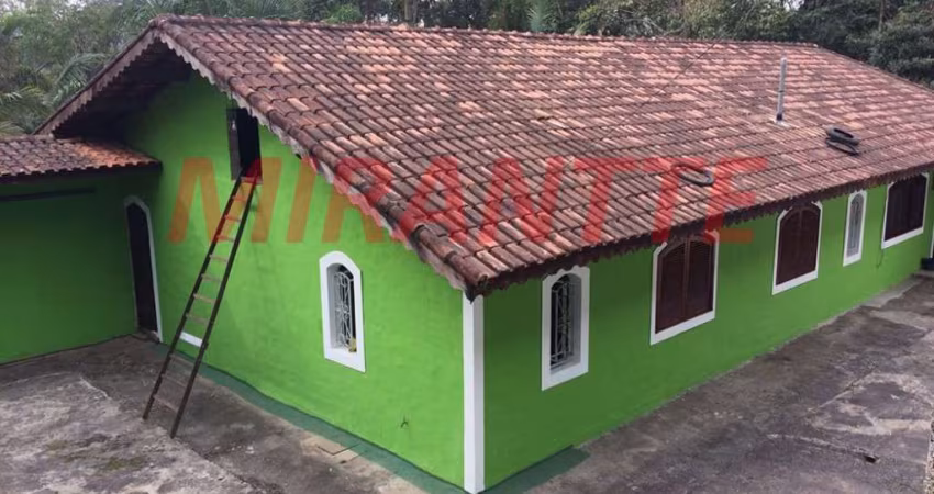 Chácara com 3 quartos em Serra Da Cantareira