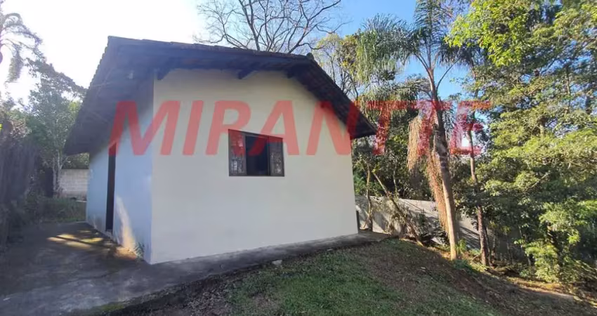 Casa terrea de 50m² com 2 quartos em serra da cantareira