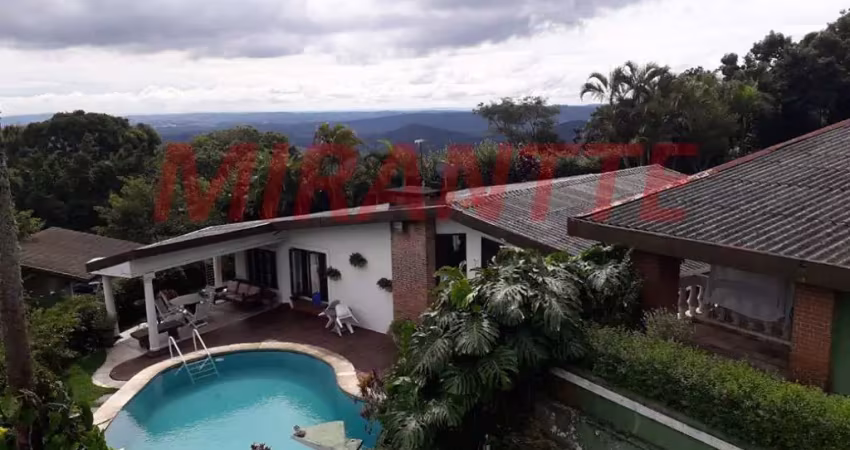 Sobrado de 500m² com 3 quartos em parque petropolis