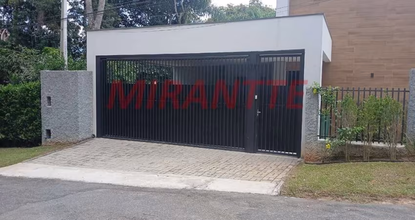 Casa terrea de 202.3m² com 3 quartos em Caraguata