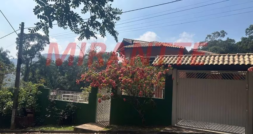 Cond. fechado de 299.76m² com 4 quartos em Roseira