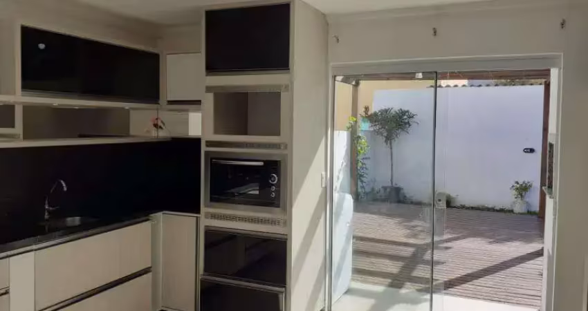 Casa com 2 quartos à venda na SRV NUNES SILVEIRA, 16, São João do Rio Vermelho, Florianópolis