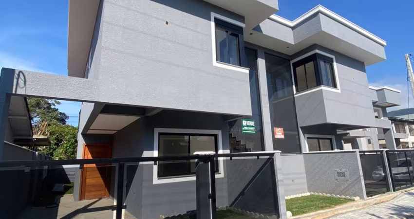 EXCELENTE  CASA